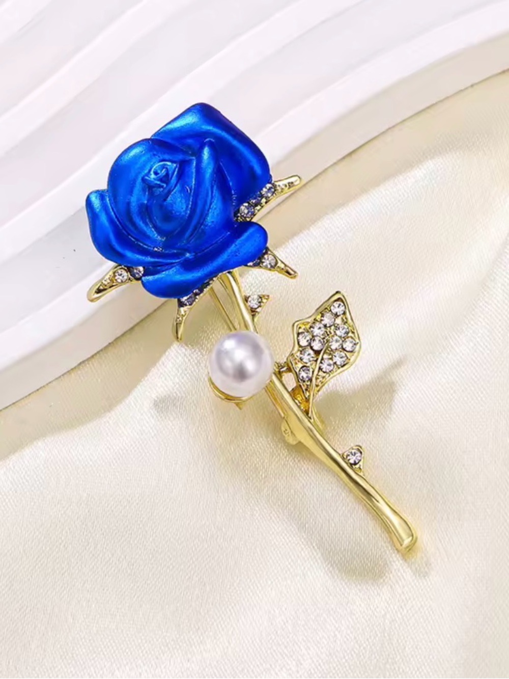 Blue Rose Pearl & Crystal Gold-Tone Brooch - Elegant Women's Jewelry